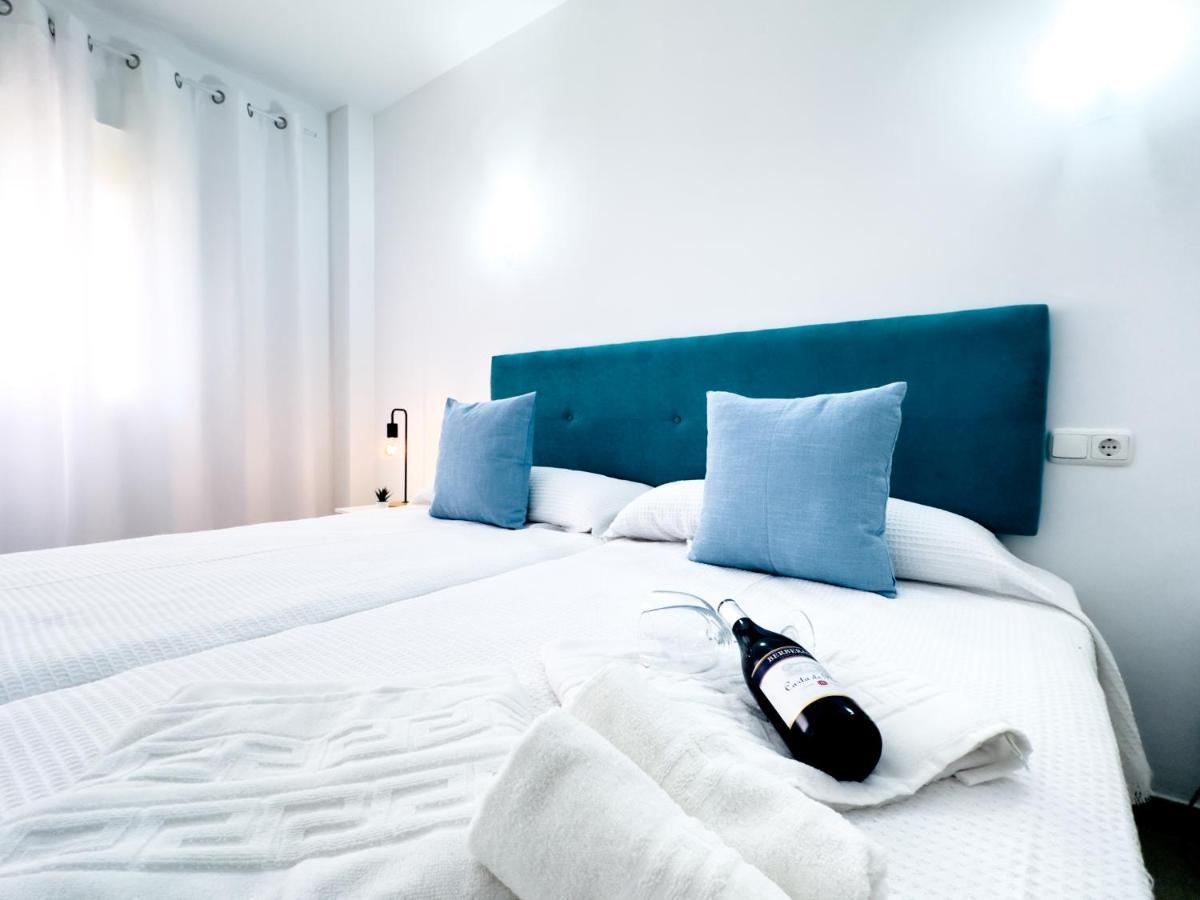 Playa Sun Apartment San Luis de Sabinillas Luaran gambar
